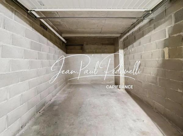 LYON 8 MERMOZ - T3 contemporain 64,5 m² – DPE B – Grand balcon 9 m² – Garage en supplément – Métro D – Tram T6 – Bus C15 & PL1