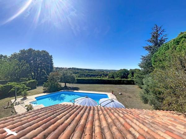Maison à vendre 369 600 € Saint-Amant 7 p 240 m² DPE B