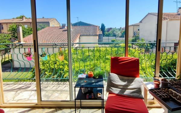 Maison à vendre    5 pièces •  Roquemaure