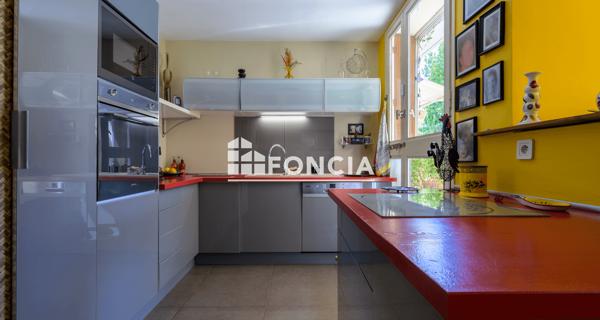 À vendre Appartement 4 pièces 112 m² - Le Pontet 84130