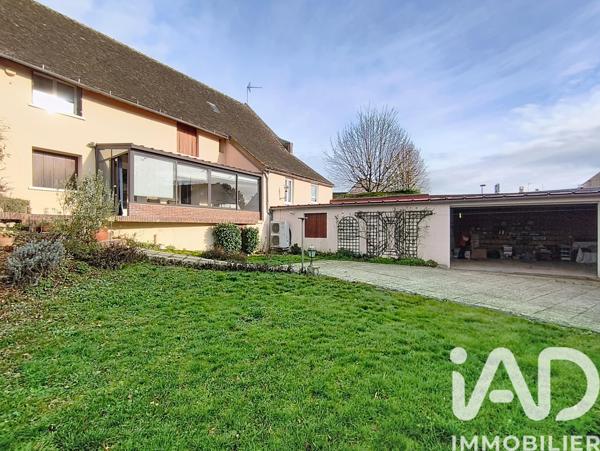 Maison à vendre 9 pièces 205 m² Brezolles