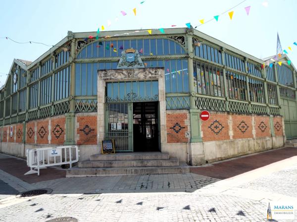 Immeuble rénové 20 minutes La Rochelle