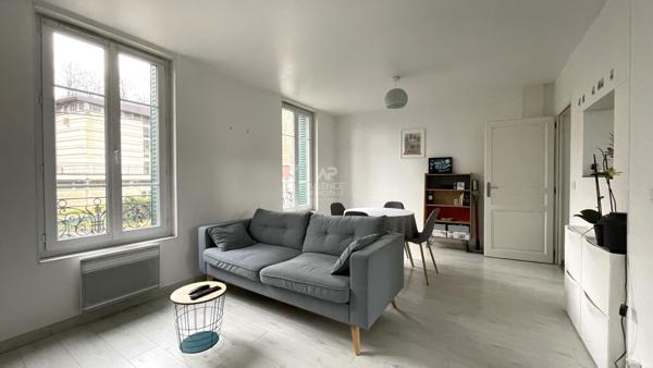 CHAVILLE Rive Gauche - Appartement 2 pièces Loyer 990 €/mois charges comprises **  - Référence  710-C