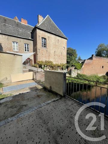 Immeuble à vendre  280 m2 GUISE - 02
