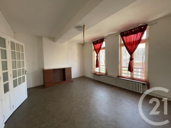 Immeuble à vendre  280 m2 GUISE - 02