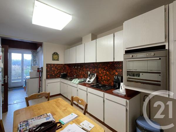 Immeuble à vendre  280 m2 GUISE - 02