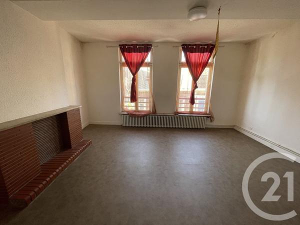 Immeuble à vendre  280 m2 GUISE - 02