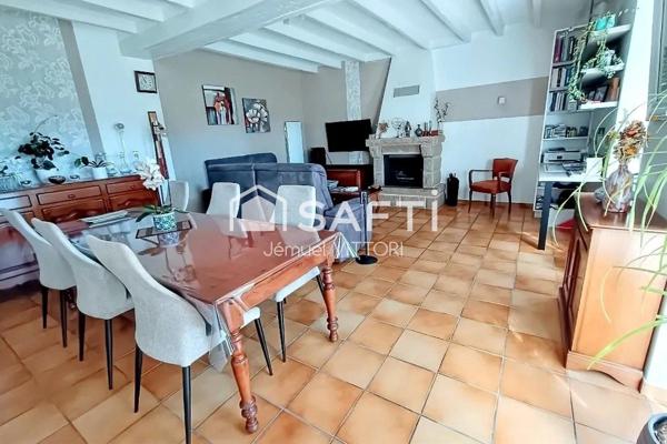 Longère en pierre avec 2 hectares de prairie