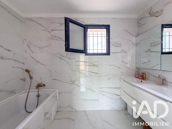 Maison (prestige) à vendre 6 pièces 153 m² La Crau