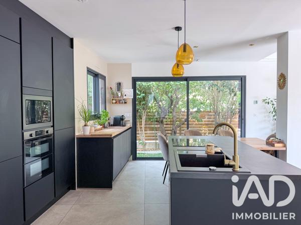 Maison (prestige) à vendre 6 pièces 153 m² La Crau