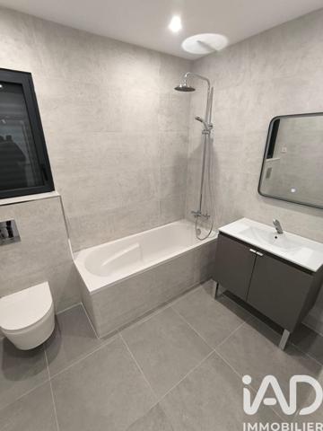 Maison à vendre 5 pièces 100 m² Châteauneuf-sur-Loire