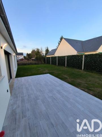 Maison à vendre 5 pièces 100 m² Châteauneuf-sur-Loire