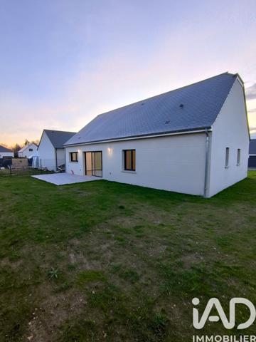 Maison à vendre 5 pièces 100 m² Châteauneuf-sur-Loire