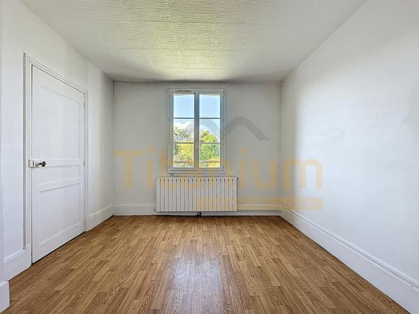 Gisors (27140) Opportunité à saisir : maison avec dépendance et grand espace à aménager 4 km Gisors
