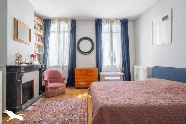 Appartement à vendre |                                       Bordeaux |                                        4 pièces  |  101 m²