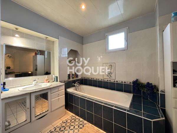 MAISON À VENDRE DE 5 PIÈCES DE 106,00 M²