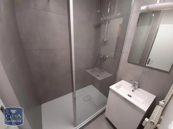 Appartement à louer 4 pièces 95m² Sedan (08200)