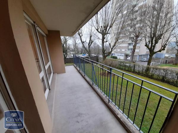 Appartement à louer 4 pièces 95m² Sedan (08200)