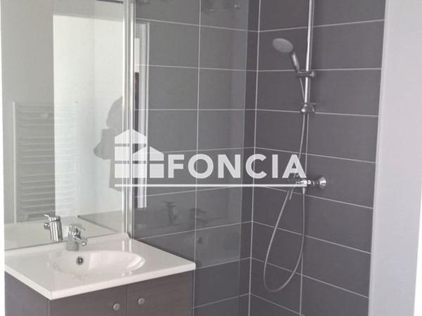 Location Appartement 2 pièces 47.6 m² - 67 AVENUE JEAN PORTALIS Tours 37200