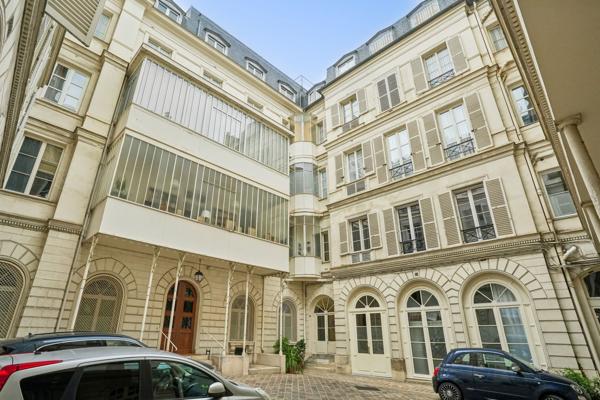 Location Appartement de luxe Paris 7 3 Pièces 51 m²