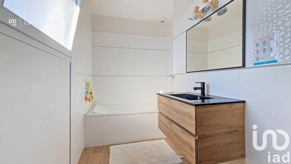 Maison 6 pièces de 121 m² à Allaire (56350)