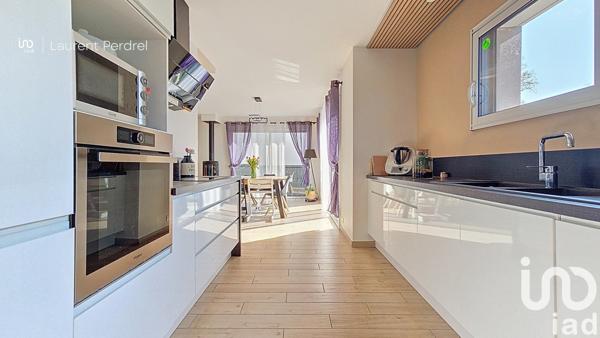 Maison 6 pièces de 121 m² à Allaire (56350)