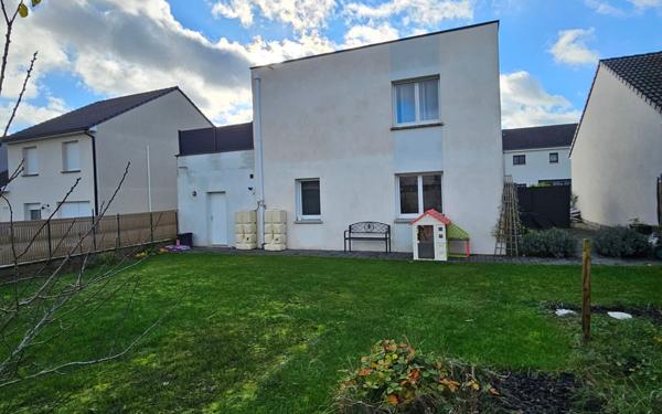 Maison à vendre    5 pièces •  Yutz