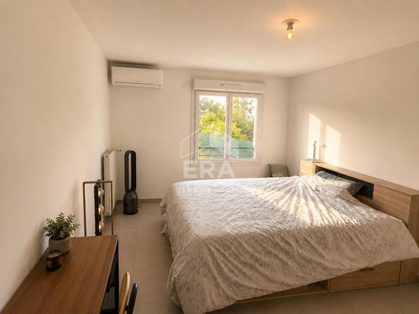 Appartement 3 pièces avec jardin privatif, double garage et cave