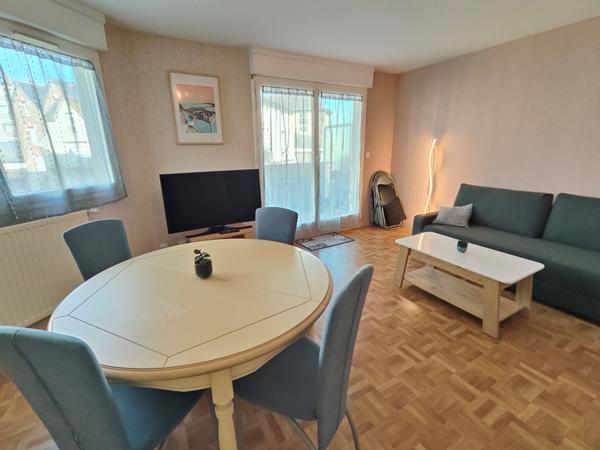 Appartement 2 pièces – 51 m² environ à Saint-Malo (ref : 38931)