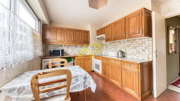 Appartement Le Plessis Robinson 3 pièce(s) 74 m2 €298 000 ** - Référence 351