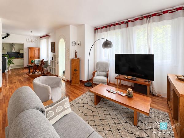 29300 QUIMPERLE Maison Quimperlé 152 m² avec vie de plain pied