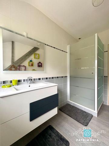 29300 QUIMPERLE Maison Quimperlé 152 m² avec vie de plain pied