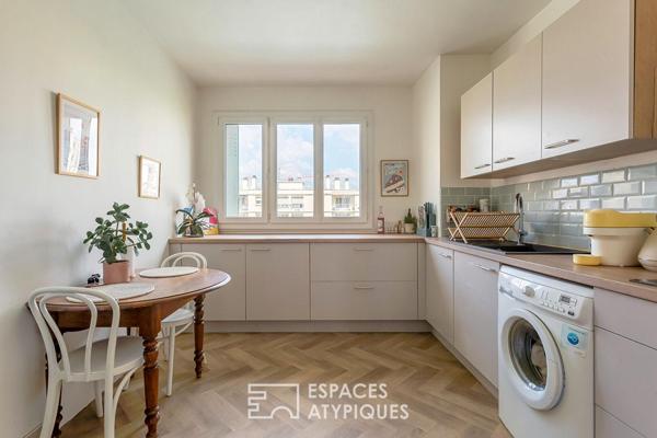 Appartement rénové avec balcon