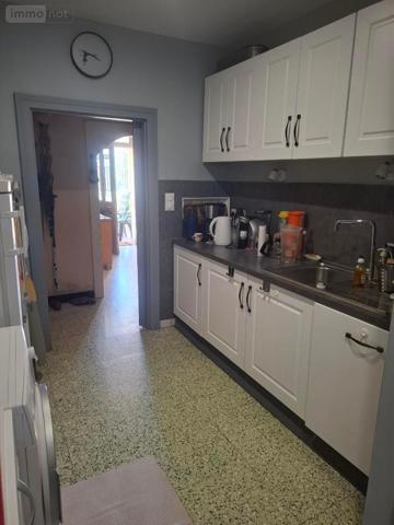 Corps de ferme à vendre à Malicorne dans l'Allier (03600), ref : 18016/1980