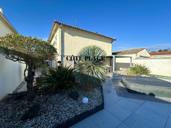 Vaux-sur-Mer (17640) VAUX MAISON AVEC PISCINE ET SPA AU PRIX DE 682 500 € HAI