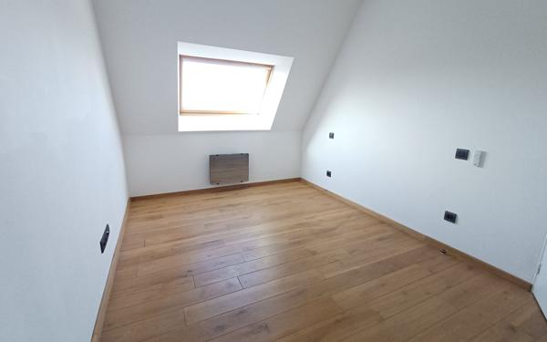 Appartement à louer    5 pièces •  Hazebrouck