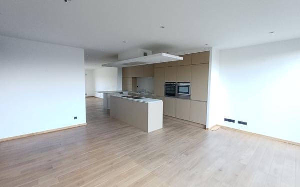 Appartement à louer    5 pièces •  Hazebrouck