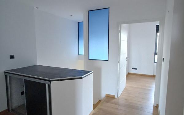 Appartement à louer    5 pièces •  Hazebrouck