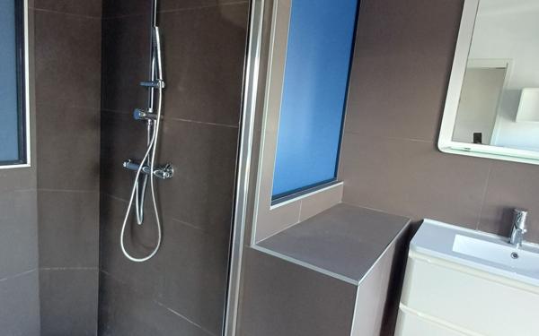 Appartement à louer    5 pièces •  Hazebrouck