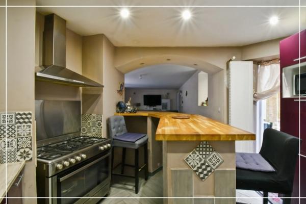 2 maisons + appartement indépendant + grange de 200 m² – Idéal famille ou projet de vie- DPE B (rare)