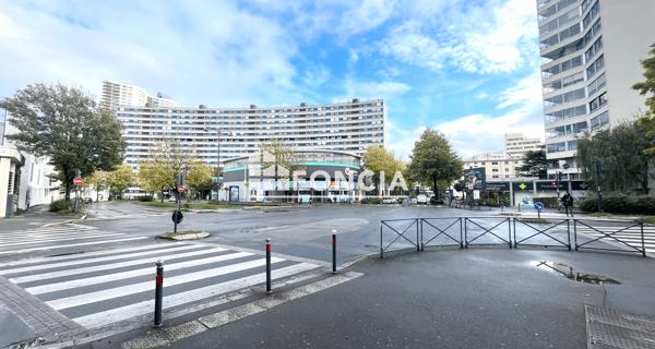 À vendre Local commercial 43.54 m² - Rennes 35000