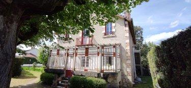 Maison à vendre à Mehun-sur-Yèvre dans le Cher (18500), ref : 142590M