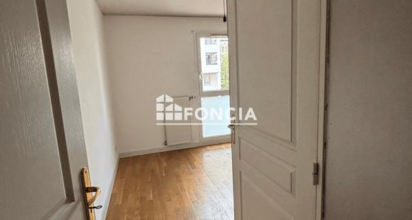 Location Appartement 4 pièces 83.91 m² - Lyon 69009