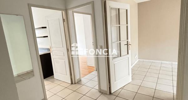 Location Appartement 4 pièces 83.91 m² - Lyon 69009