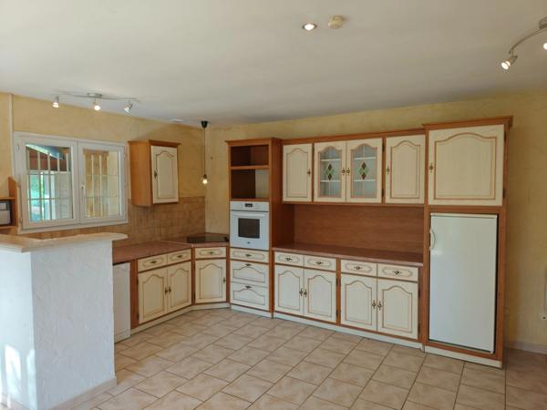 Maison à vendre 4 pièces SAINT MICHEL (16)