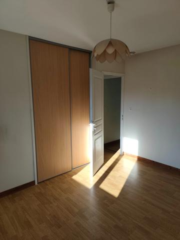 Maison à vendre 4 pièces SAINT MICHEL (16)