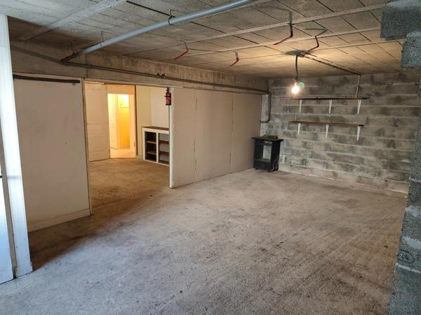 Maison à vendre 4 pièces SAINT MICHEL (16)