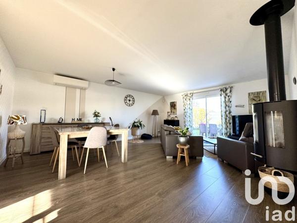 House for sale 5 rooms 109 m² Pechbonnieu