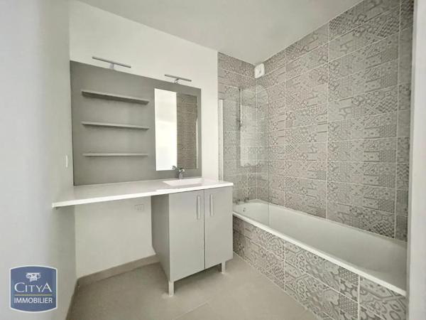 Appartement à louer 3 pièces 72.86m² Blagnac (31700)