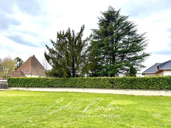 Maison centre-ville Le Grand Lemps 160 m2